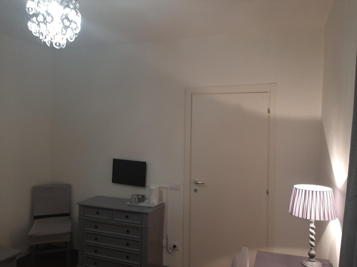 לוקה B&B Principe Calaf 3 מראה חיצוני תמונה