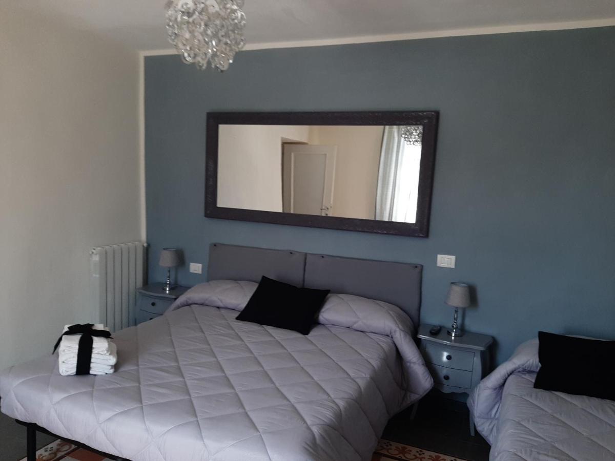 לוקה B&B Principe Calaf 3 מראה חיצוני תמונה